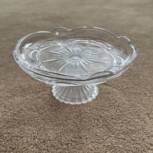 Small pedestal candy dish with shell etchings